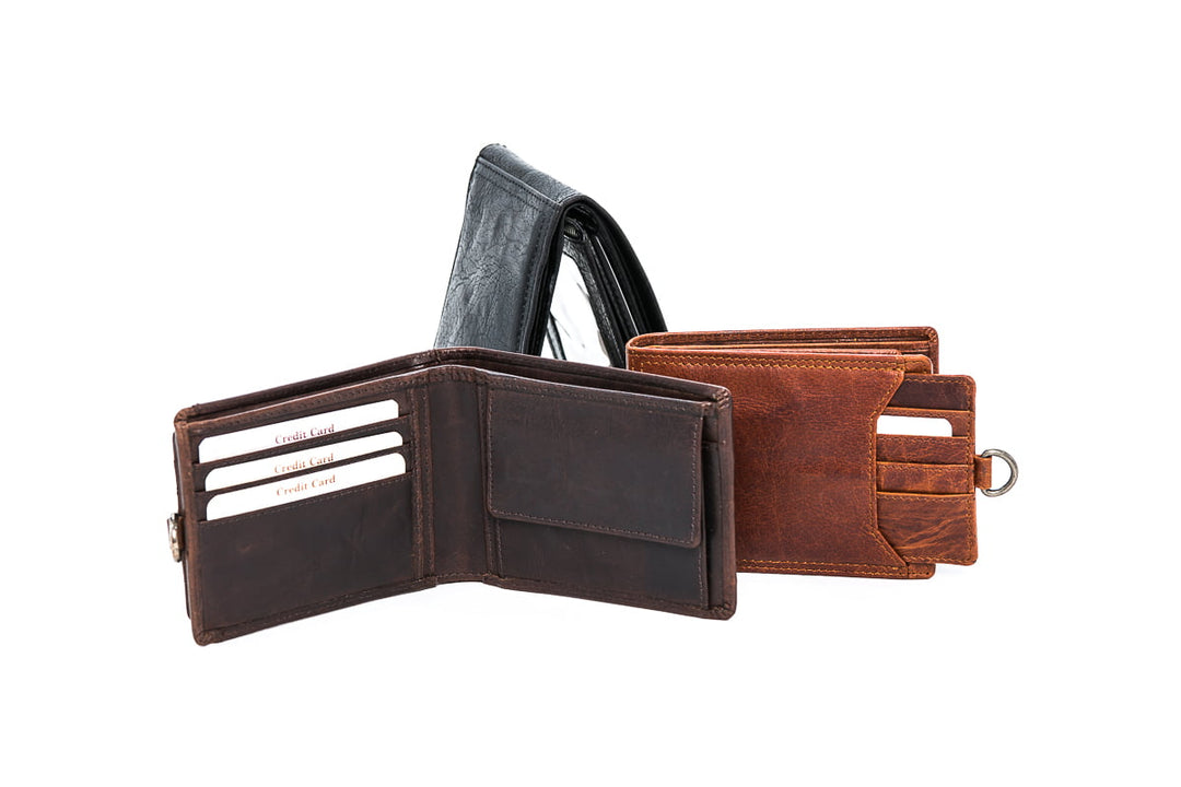 Leather RFID wallet with removeable section - Ami